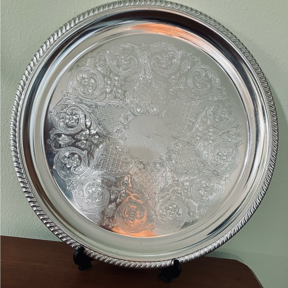 TRADITIONALWARE ALUMINIUM 15.5” ROUND No 7822 / 94-4 BRILLIANT SERVING TRAY